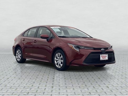Certified 2026 Toyota Corolla LE image 10