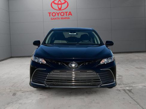 Used 2024 Toyota Camry LE image 3