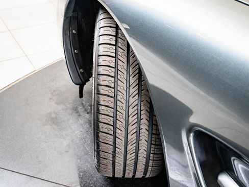 Used 2004 Chevrolet Corvette Coupe w/ Roof Package image 37