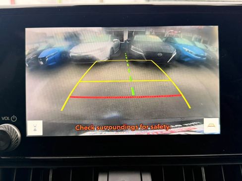 Used 2024 Toyota RAV4 XLE image 22