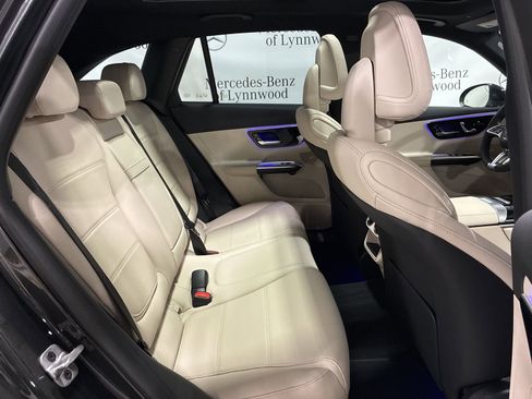 New 2026 Mercedes-Benz GLC 300 4MATIC image 14