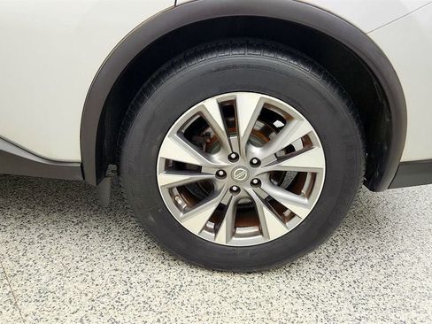 Used 2018 Nissan Murano SV FWD image 9