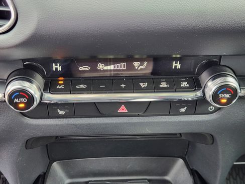 Certified 2025 MAZDA CX-30 AWD 2.5 S w/ Premium Package image 22