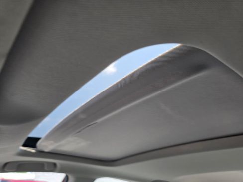Used 2024 Honda Accord Touring image 23
