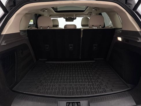 Used 2023 Lincoln Corsair AWD w/ Equipment Group 101A image 74