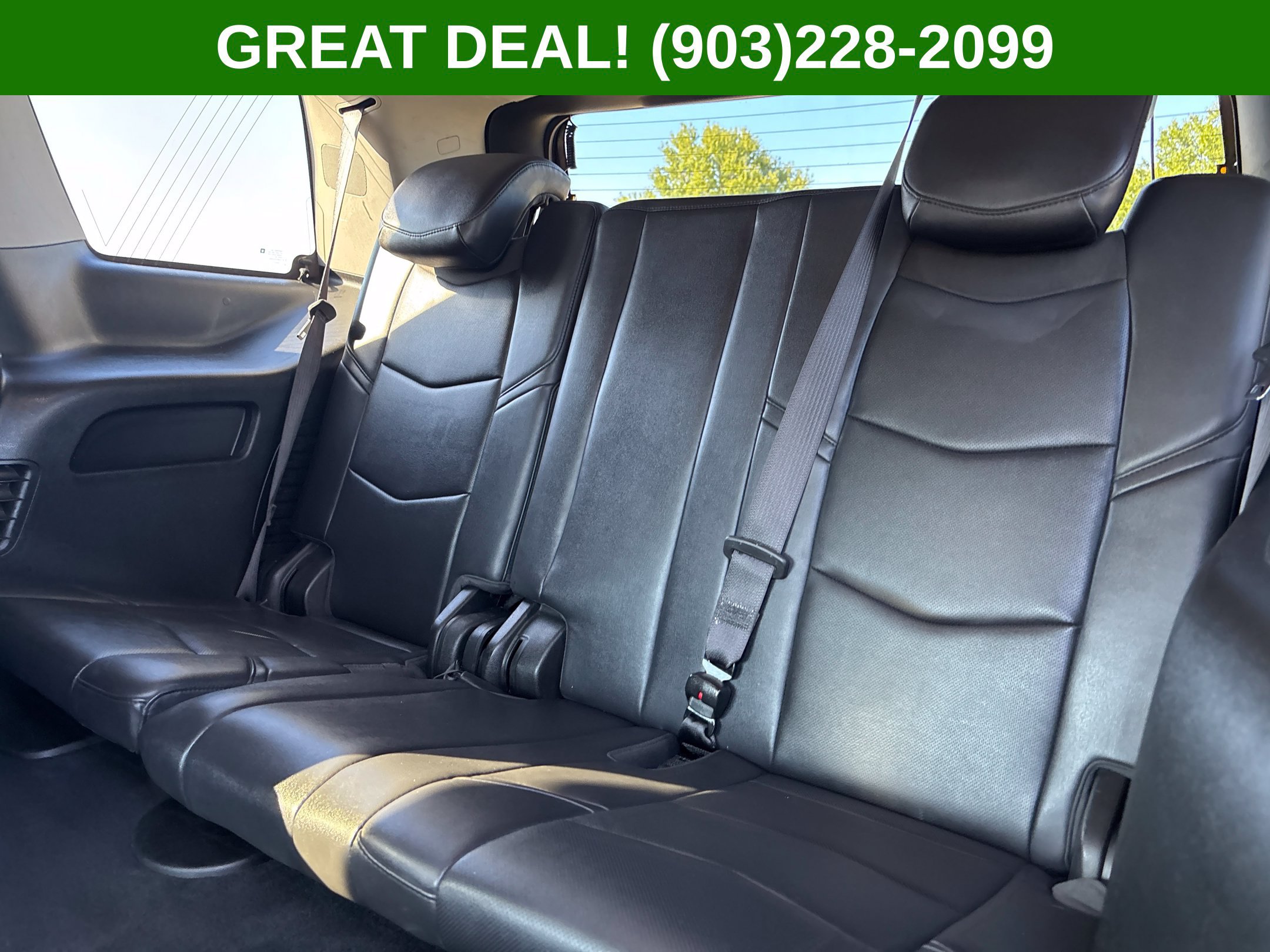 Used 2018 Cadillac Escalade Luxury AWD/4WD image 46