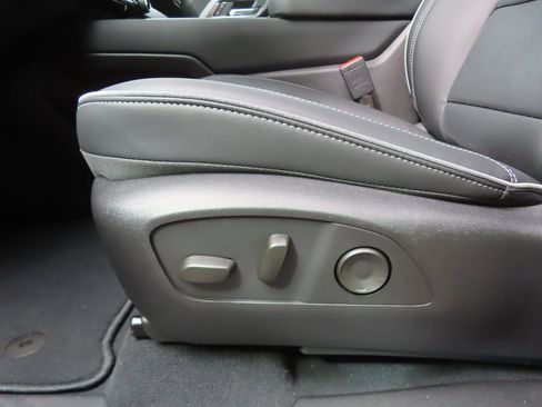 New 2026 Chevrolet Silverado EV LT w/ Plus Package image 9