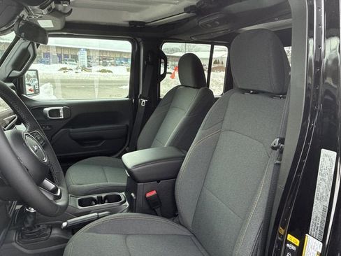 New 2026 Jeep Gladiator Sport image 13