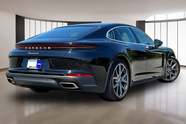 Used 2025 Porsche Panamera RWD image 6
