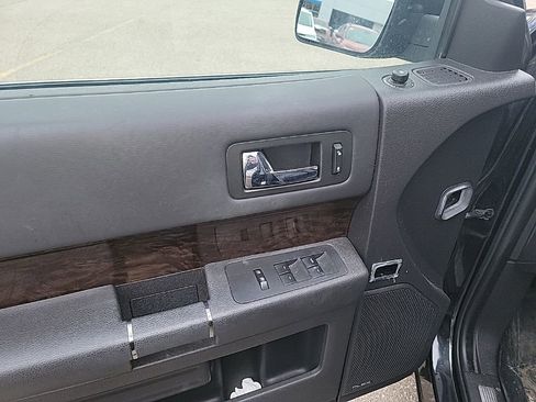 Used 2013 Ford Flex Limited image 20