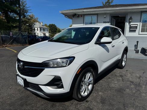 Used 2023 Buick Encore GX Preferred w/ Cold Weather Comfort Package image 3