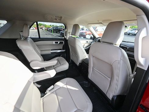 Certified 2023 Ford Explorer XLT w/ Equipment Group 202A image 28