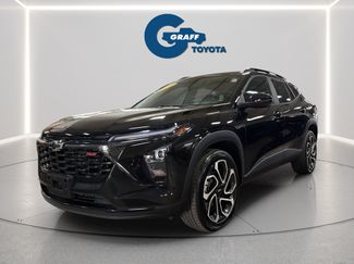 Used 2024 Chevrolet Trax RS w/ Sunroof Package FWD video 1