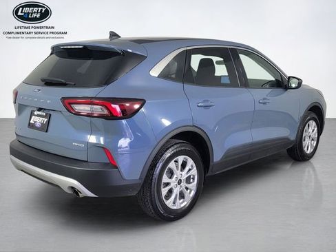 Certified 2023 Ford Escape Active AWD/4WD image 3