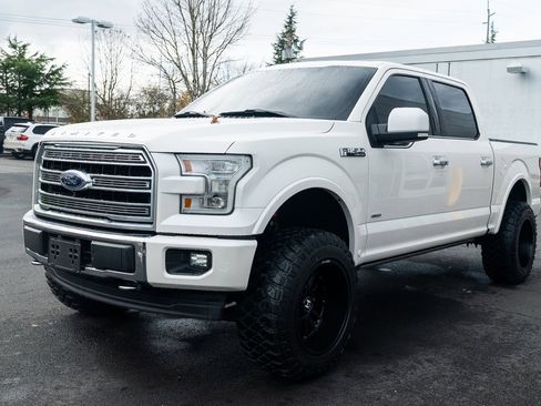 Used 2017 Ford F150 Limited image 3