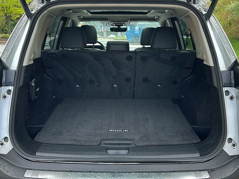 Certified 2023 Nissan Rogue SV w/ SV Premium Package AWD/4WD image 6