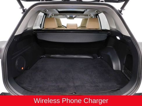 Used 2023 Toyota RAV4 Limited image 18