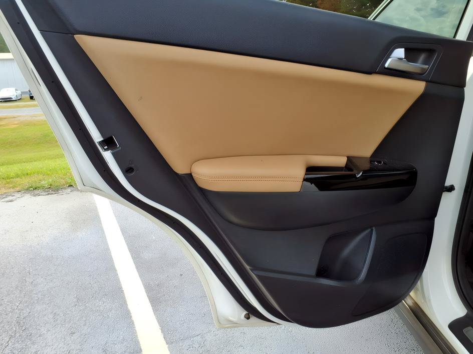 Used 2020 Kia Sportage SX FWD image 14