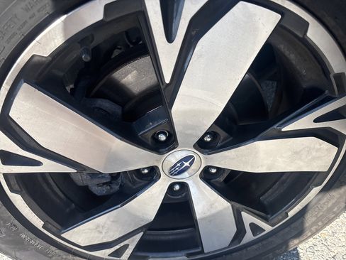 Used 2021 Subaru Forester Touring image 11