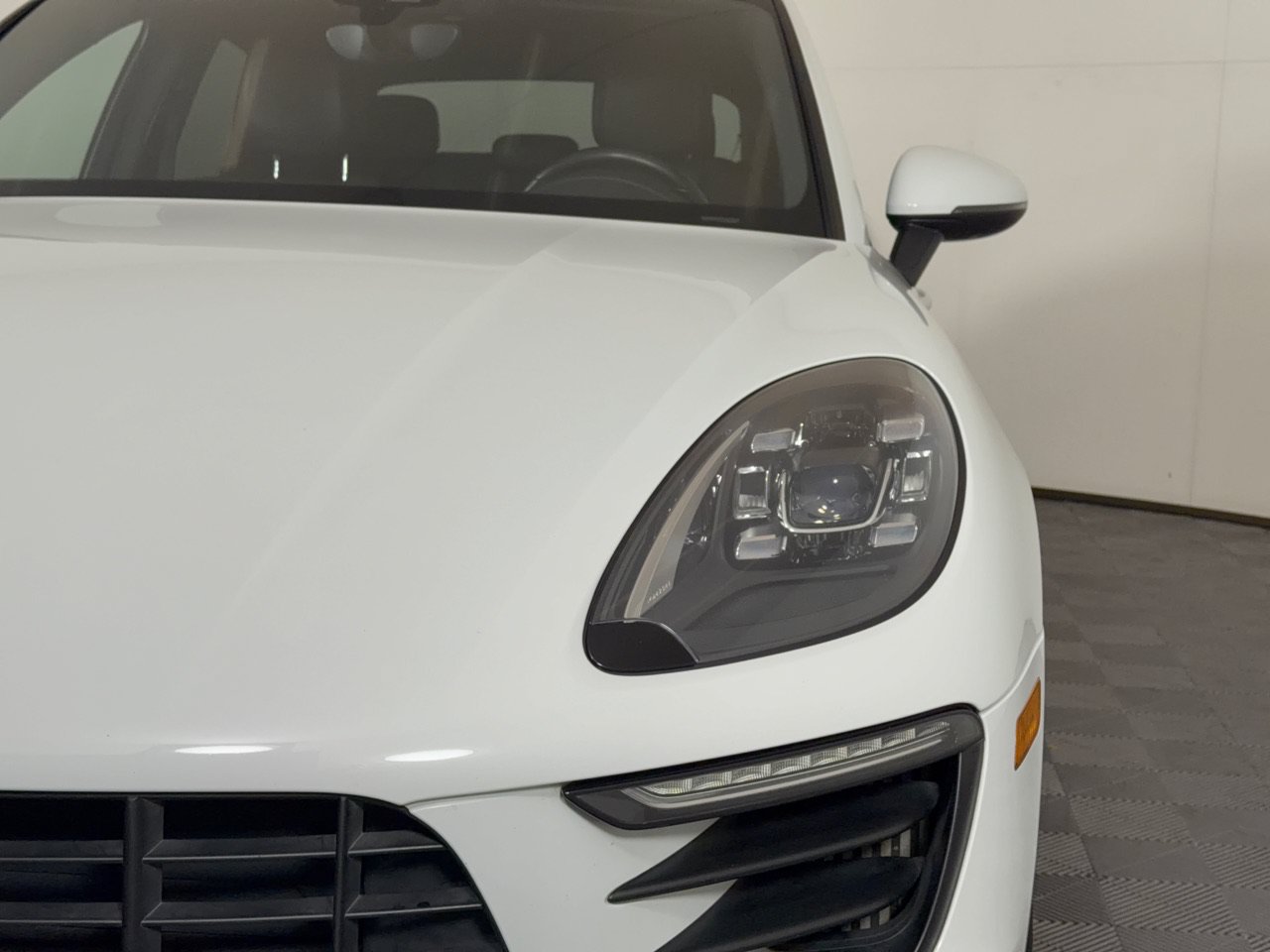 Used 2017 Porsche Macan S AWD/4WD image 14