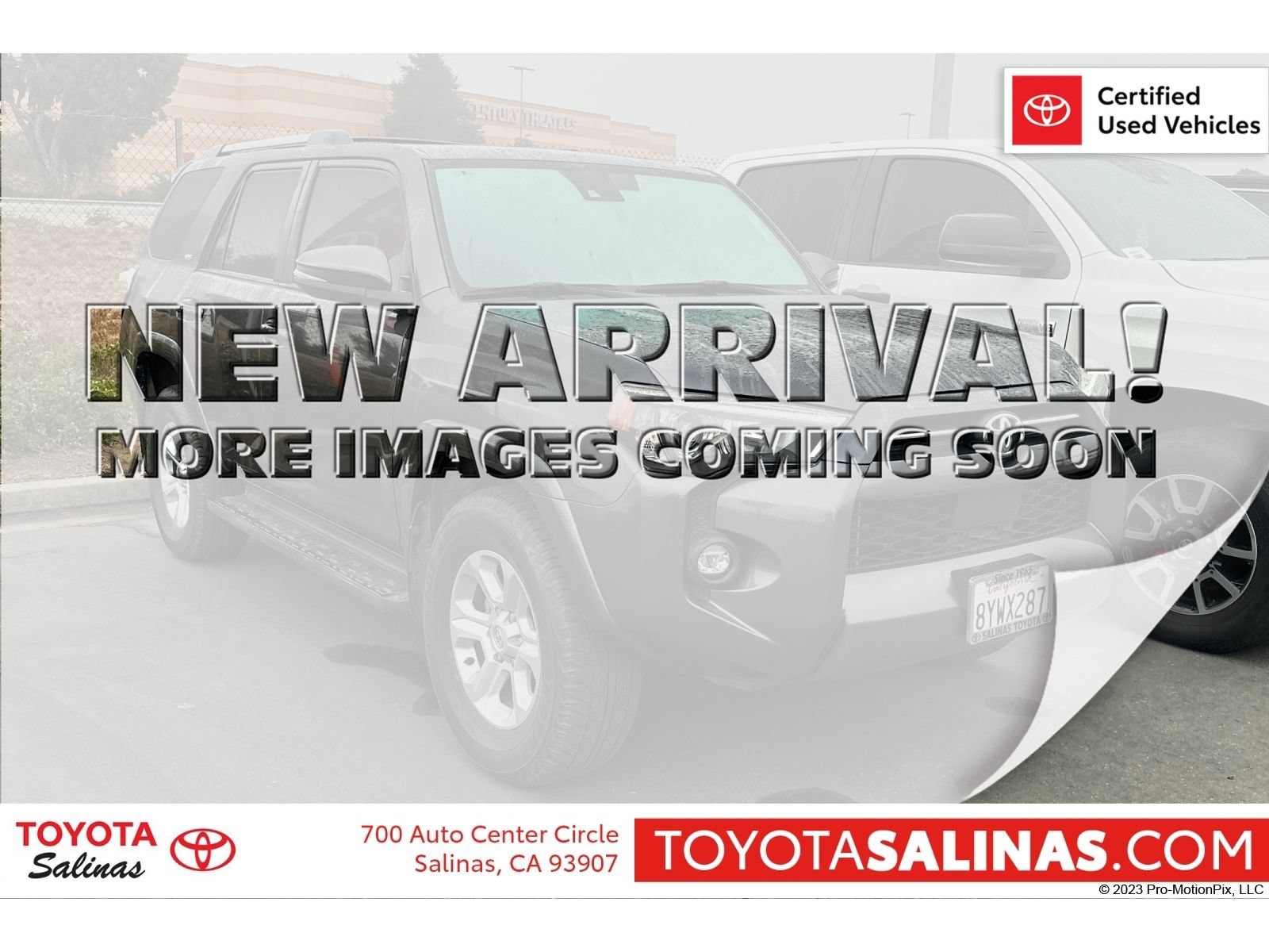 Used 2022 Toyota 4Runner SR5 Premium w/ Moonroof Package RWD image 1