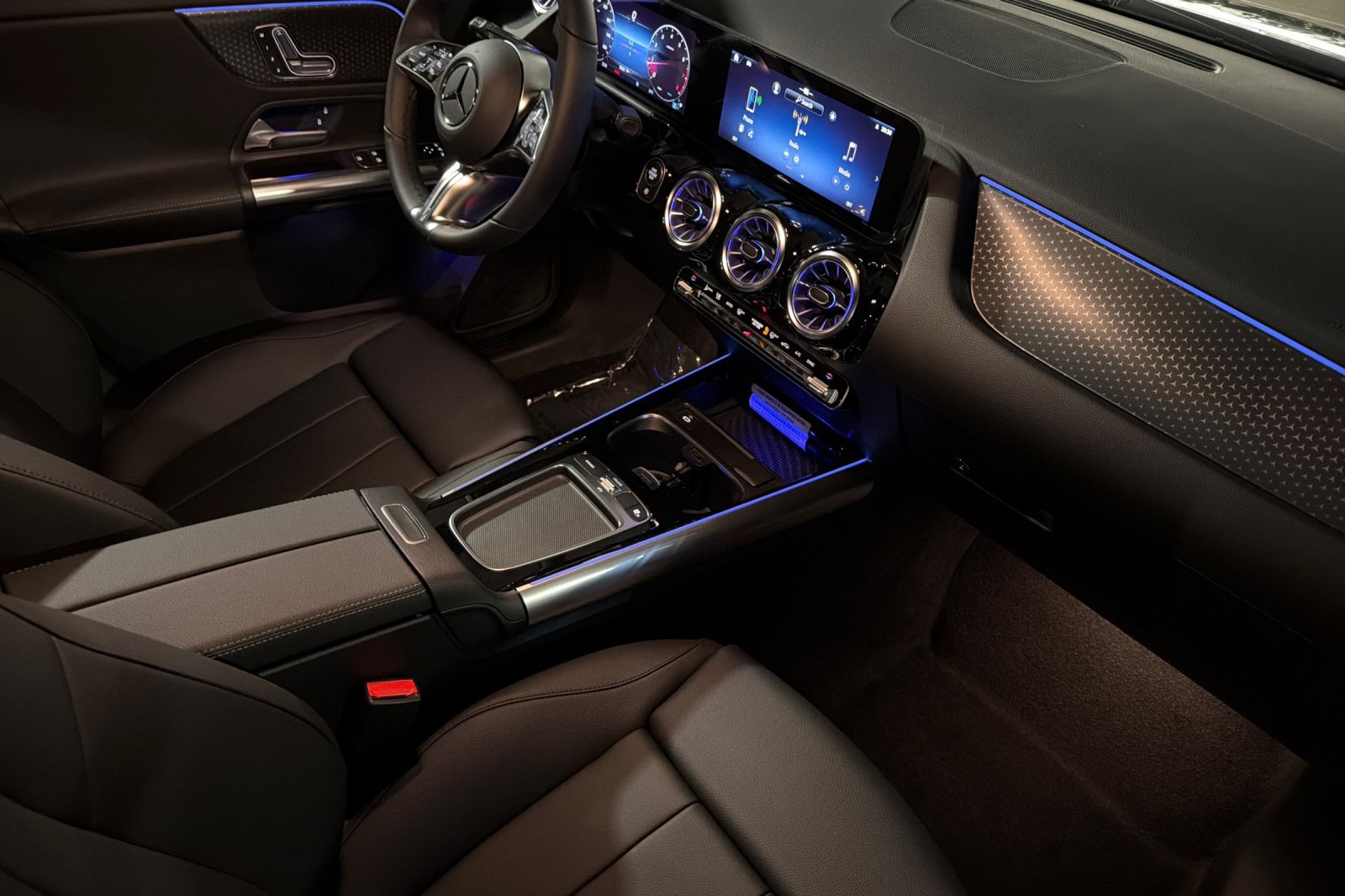 New 2026 Mercedes-Benz GLA 250 image 15
