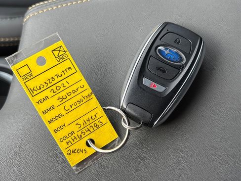 Used 2021 Subaru Crosstrek 2.5i Sport w/ Moonroof Package image 36