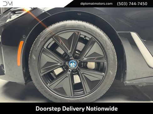 Used 2023 BMW i4 eDrive35 w/ Premium Package RWD image 41