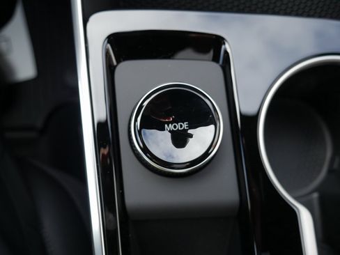 New 2026 Chevrolet Equinox LT w/ Convenience Package II image 18