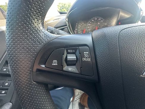 Used 2017 Chevrolet Trax LT w/ Sun & Sound Package FWD image 15
