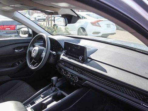 Used 2023 Honda Accord LX image 21