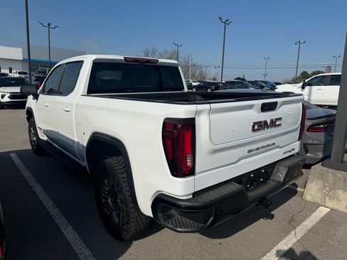 Used 2025 GMC Sierra 1500 AT4X image 3
