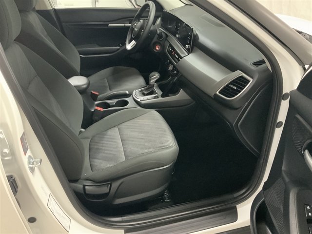 Used 2026 Kia Seltos LX AWD/4WD image 20