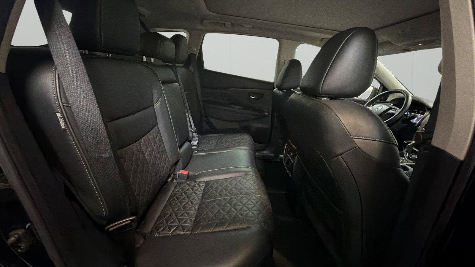 Used 2020 Nissan Murano Platinum w/ Cargo Package FWD image 13
