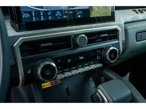 Used 2025 Toyota Tacoma 4x4 Double Cab Hybrid w/ Tow Tech Package image 26