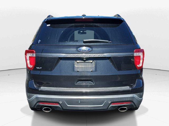 Used 2019 Ford Explorer XLT w/ Equipment Group 202A FWD image 4