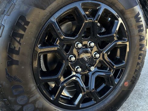 New 2026 Ford F150 Lariat w/ FX4 Off-Road Package AWD/4WD image 46