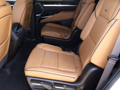 Certified 2025 Cadillac Escalade Premium Luxury w/ LPO, Floor Liner Package RWD image 27