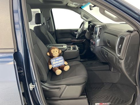 Used 2021 Chevrolet Silverado 1500 LT image 23