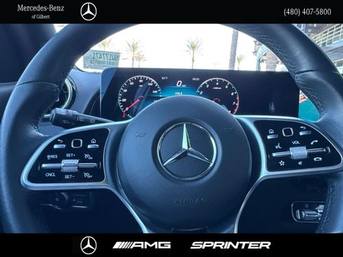 Certified 2022 Mercedes-Benz GLB 250 image 28