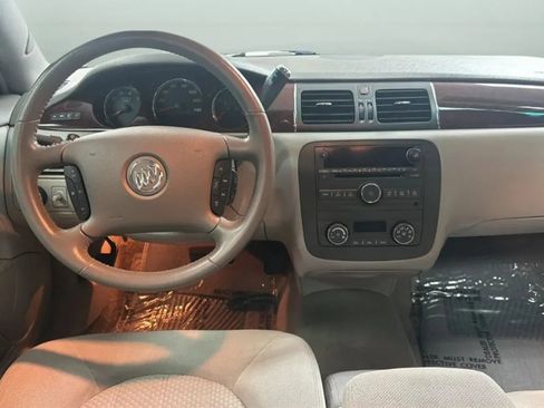 Used 2011 Buick Lucerne CX FWD image 10