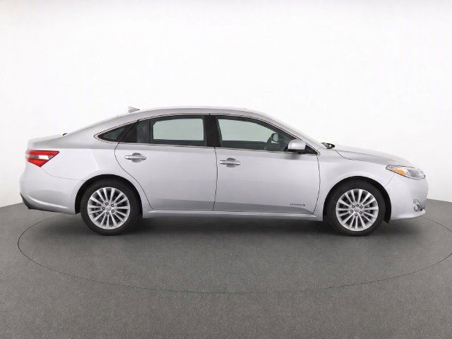 Used 2013 Toyota Avalon Limited FWD image 8