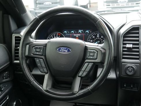 Used 2018 Ford Expedition Limited w/ Equipment Group 302A AWD/4WD image 18