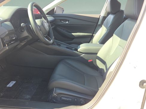 New 2026 Honda Accord EX-L image 9