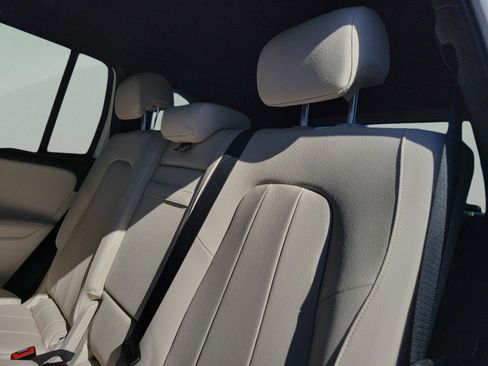 Certified 2025 Mercedes-Benz GLB 250 image 13