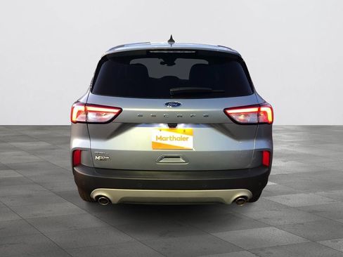 Used 2022 Ford Escape SEL image 5
