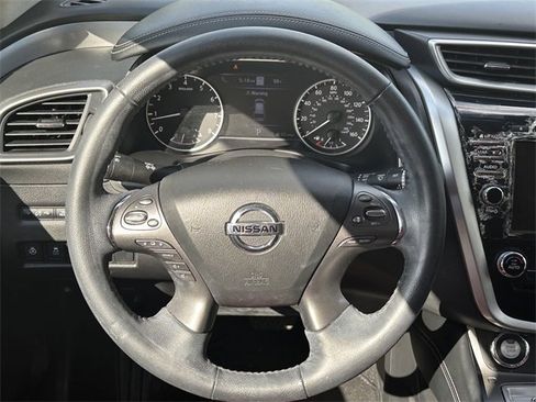Used 2021 Nissan Murano SL w/ SL Moonroof Package image 23
