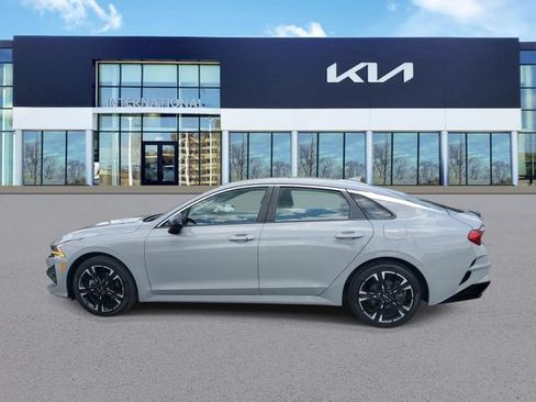 Used 2023 Kia K5 GT-Line w/ GT-Line Premium Package FWD image 4