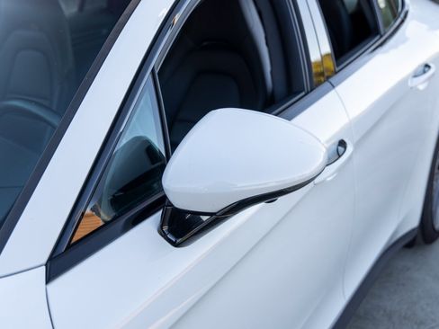 Certified 2023 Porsche Panamera Platinum Edition image 17