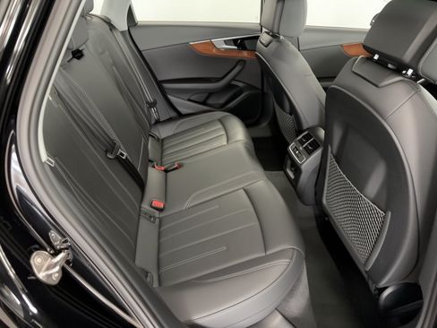 Used 2023 Audi A4 2.0T Premium w/ Convenience Package AWD/4WD image 29